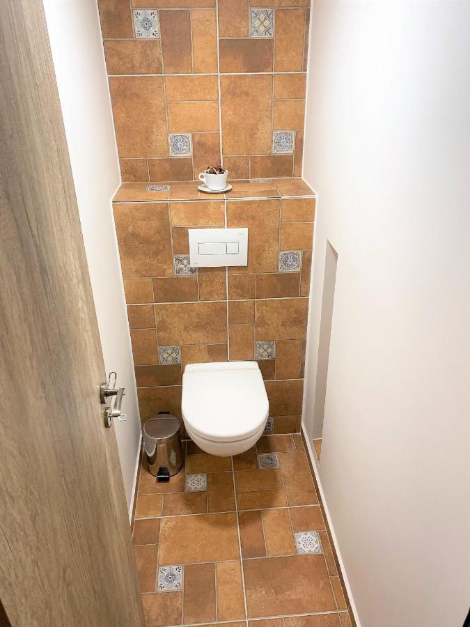 Apartman Прахатице Екстериор снимка