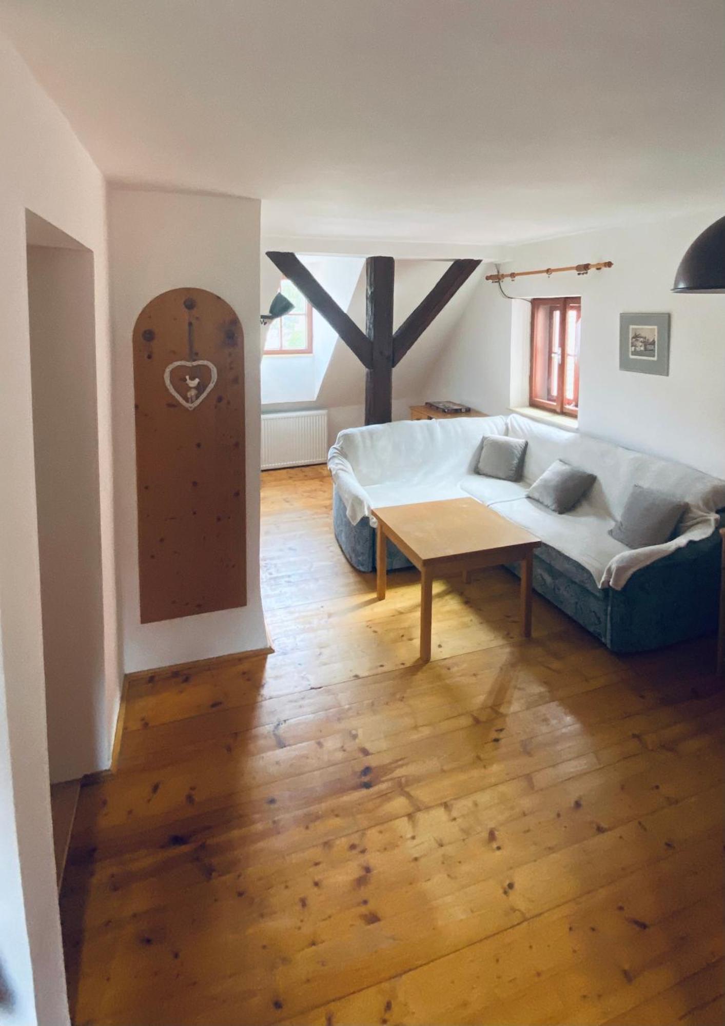Apartman Прахатице Екстериор снимка